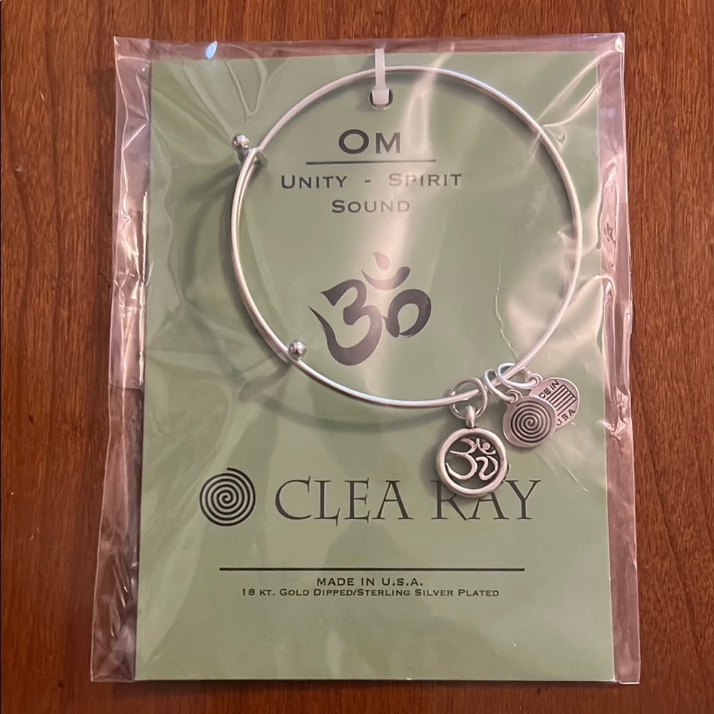 Silver Plated Om Bangle Bracelet